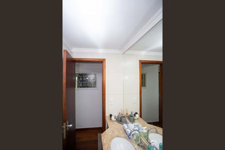 Apartamento à venda com 73m², 3 quartos e 1 vagaBanheiro Social