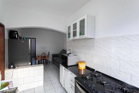 Casa à venda com 360m², 3 quartos e 4 vagasCasa 2 - Cozinha