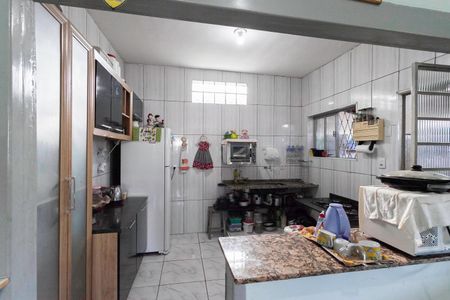 Casa à venda com 360m², 3 quartos e 4 vagasCasa 1 - Cozinha