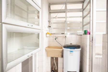 Apartamento para alugar com 60m², 2 quartos e sem vagaÁrea de Serviço