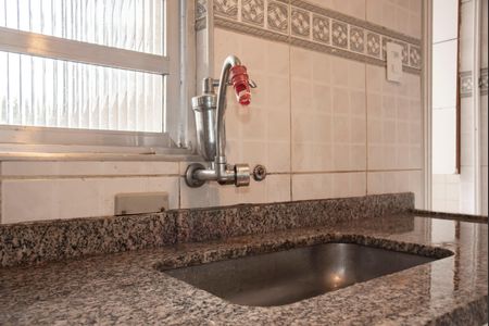 Apartamento para alugar com 60m², 2 quartos e sem vagaCozinha