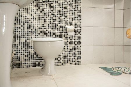 Apartamento para alugar com 60m², 2 quartos e sem vagaBanheiro