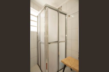 Apartamento para alugar com 60m², 2 quartos e sem vagaBanheiro