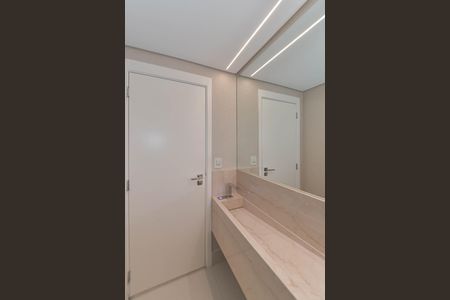 Apartamento à venda com 185m², 3 quartos e 3 vagas Apartamento à venda com 185m², 3 quartos e 3 vagasLavabo