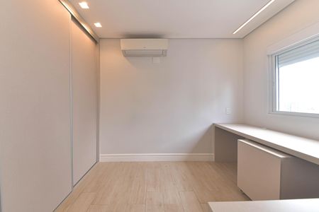 Apartamento à venda com 185m², 3 quartos e 3 vagas Apartamento à venda com 185m², 3 quartos e 3 vagasSuíte 2