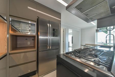 Apartamento à venda com 185m², 3 quartos e 3 vagas Apartamento à venda com 185m², 3 quartos e 3 vagasCozinha