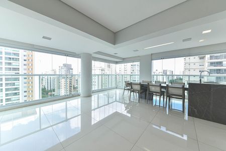 Apartamento à venda com 185m², 3 quartos e 3 vagas Apartamento à venda com 185m², 3 quartos e 3 vagasSala