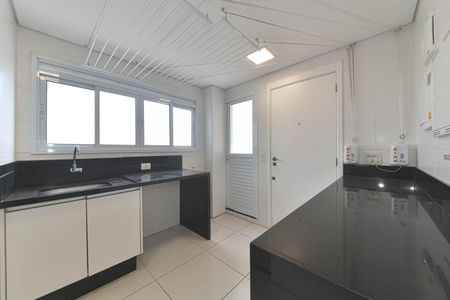 Apartamento à venda com 185m², 3 quartos e 3 vagas Apartamento à venda com 185m², 3 quartos e 3 vagasLavanderia