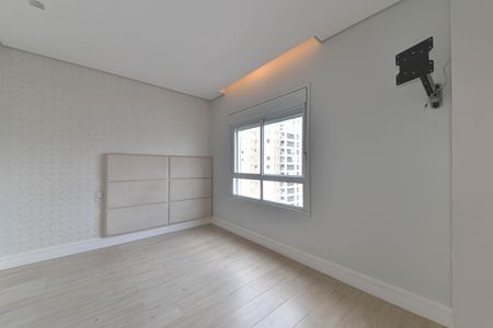Apartamento à venda com 185m², 3 quartos e 3 vagas Apartamento à venda com 185m², 3 quartos e 3 vagasSuíte 1