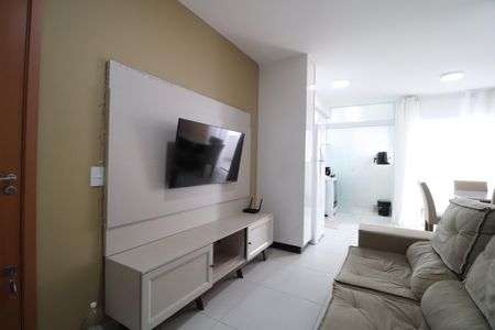 Apartamento para alugar com 60m², 2 quartos e 1 vagaSala