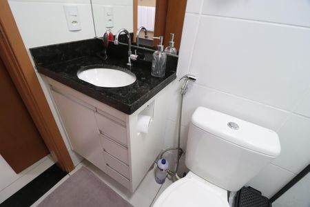 Apartamento para alugar com 60m², 2 quartos e 1 vagaBanheiro do Quarto 2