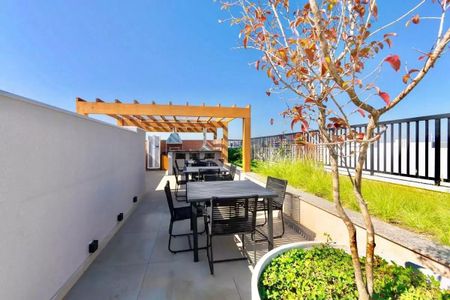 Apartamento para alugar com 36m², 2 quartos e sem vagaÁrea comum - Churrasqueira