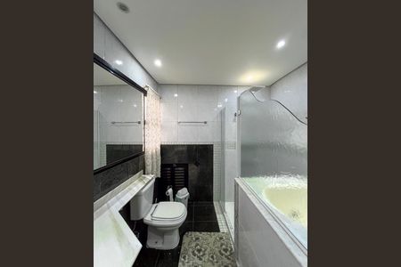 Apartamento para alugar com 230m², 4 quartos e 2 vagasBanheiro