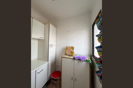 Apartamento para alugar com 230m², 4 quartos e 2 vagasQuarto de Serviço