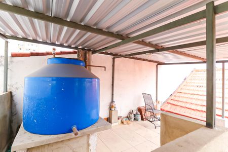 Casa à venda com 101m², 2 quartos e 1 vagaTerraço