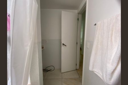 Apartamento à venda com 156m², 3 quartos e 2 vagas Apartamento à venda com 156m², 3 quartos e 2 vagasSuite