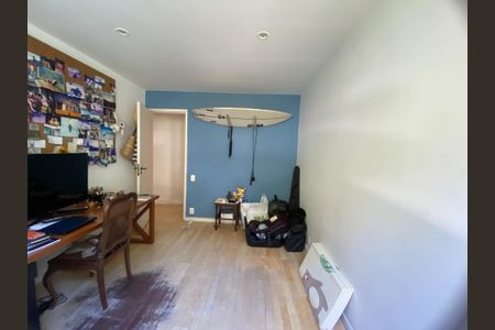 Apartamento à venda com 156m², 3 quartos e 2 vagas Apartamento à venda com 156m², 3 quartos e 2 vagasQuarto 1