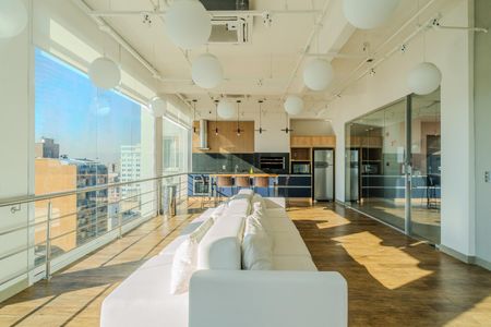 Apartamento para alugar com 26m², 1 quarto e sem vagaÁrea comum - Salão de festas