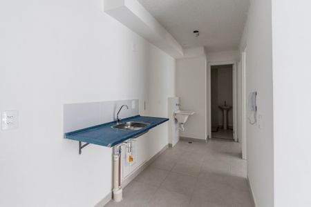 Apartamento para alugar com 34m², 2 quartos e sem vaga Apartamento para alugar com 34m², 2 quartos e sem vagaCozinha e área de Serviço