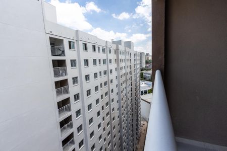Varanda de apartamento para alugar com 2 quartos, 34m² em Parque Industrial Tomas Edson, São Paulo