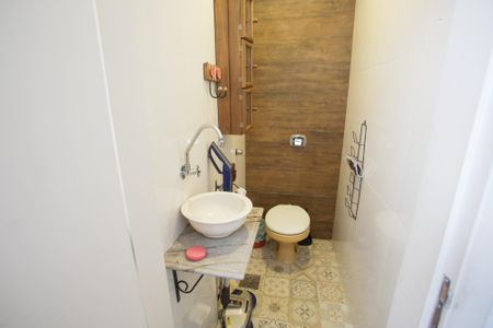 Apartamento à venda com 75m², 2 quartos e 1 vagaLavabo da Área de Serviço