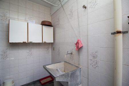 Casa para alugar com 68m², 2 quartos e 1 vaga