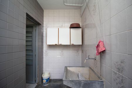 Casa para alugar com 68m², 2 quartos e 1 vaga