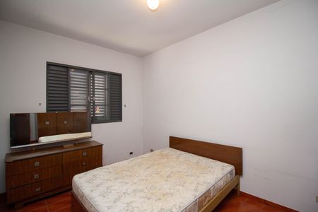 Casa para alugar com 68m², 2 quartos e 1 vaga