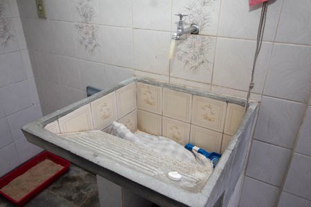 Casa para alugar com 68m², 2 quartos e 1 vaga