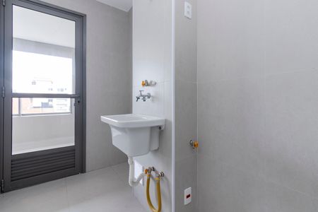 Apartamento à venda com 81m², 3 quartos e 1 vagaÁrea de Serviço