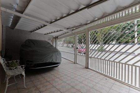 Casa à venda com 178m², 3 quartos e 3 vagas Casa à venda com 178m², 3 quartos e 3 vagasGaragem