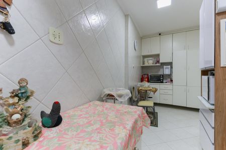 Casa à venda com 178m², 3 quartos e 3 vagas Casa à venda com 178m², 3 quartos e 3 vagasJardim de inverno