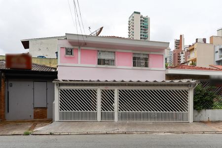 Casa à venda com 178m², 3 quartos e 3 vagas Casa à venda com 178m², 3 quartos e 3 vagasFachada