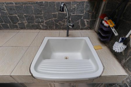 Casa à venda com 178m², 3 quartos e 3 vagas Casa à venda com 178m², 3 quartos e 3 vagasÁrea de serviço