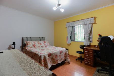 Casa à venda com 178m², 3 quartos e 3 vagas Casa à venda com 178m², 3 quartos e 3 vagasQuarto 2