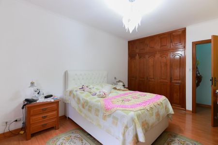 Casa à venda com 178m², 3 quartos e 3 vagas Casa à venda com 178m², 3 quartos e 3 vagasQuarto 1