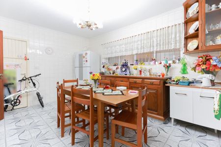 Casa à venda com 178m², 3 quartos e 3 vagas Casa à venda com 178m², 3 quartos e 3 vagasSala de jantar