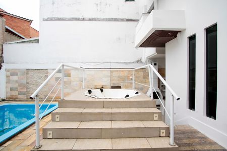 Casa de condomínio para alugar com 410m², 4 quartos e 1 vaga