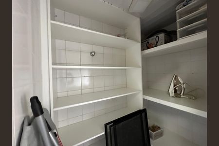 Apartamento para alugar com 43m², 2 quartos e 2 vagasDespensa