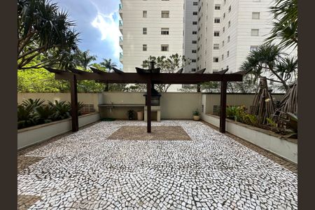 Apartamento para alugar com 43m², 2 quartos e 2 vagasÁrea comum - Churrasqueira