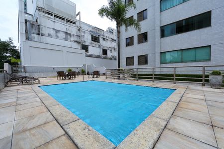 Apartamento à venda com 146m², 4 quartos e 2 vagas Apartamento à venda com 146m², 4 quartos e 2 vagasPISCINA