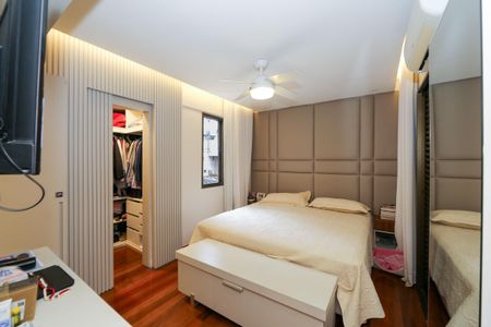 Apartamento à venda com 146m², 4 quartos e 2 vagas Apartamento à venda com 146m², 4 quartos e 2 vagasQUARTO1