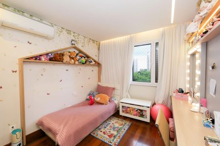 Apartamento à venda com 146m², 4 quartos e 2 vagas Apartamento à venda com 146m², 4 quartos e 2 vagasQUARTO4