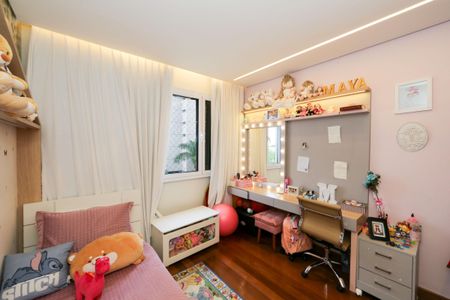 Apartamento à venda com 146m², 4 quartos e 2 vagas Apartamento à venda com 146m², 4 quartos e 2 vagasQUARTO4