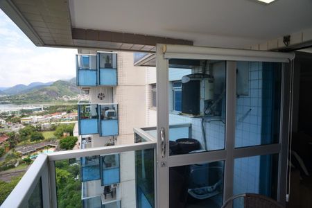 Apartamento para alugar com 85m², 2 quartos e 1 vagaVaranda