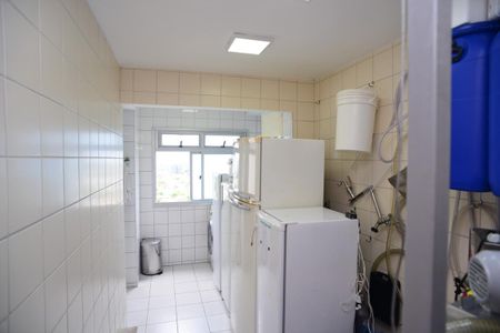 Apartamento para alugar com 85m², 2 quartos e 1 vagaÁrea de Serviço