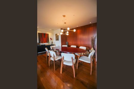 Apartamento à venda com 150m², 3 quartos e 2 vagasSala