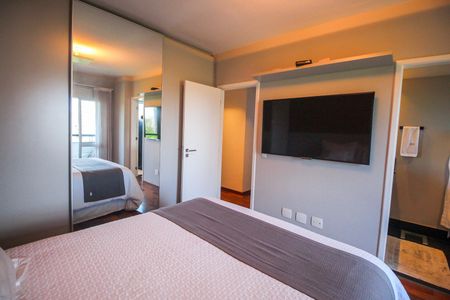 Apartamento à venda com 150m², 3 quartos e 2 vagasSuíte 2