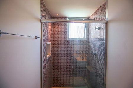 Apartamento à venda com 150m², 3 quartos e 2 vagasBanheiro da Suíte 1