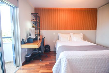 Apartamento à venda com 150m², 3 quartos e 2 vagasSuíte 2